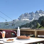 Hotell Des Portes Du Soleil Les Crosets