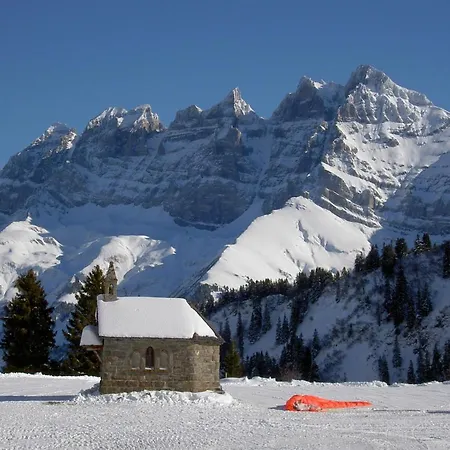 Des Portes Du Soleil Hotel