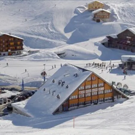 Hotel Des Portes Du Soleil 2*